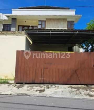 Modern Ready-to-Occupy House in Renon Near Renon Field