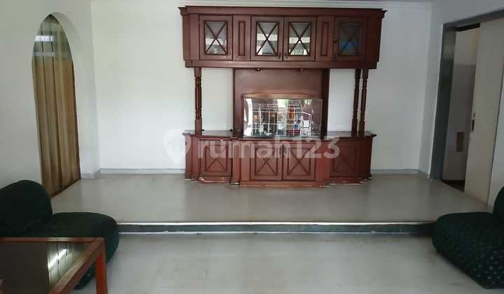 Dijual Rumah Luas Lokasi Jl. Pejaten Barat Raya Jakarta Selatan