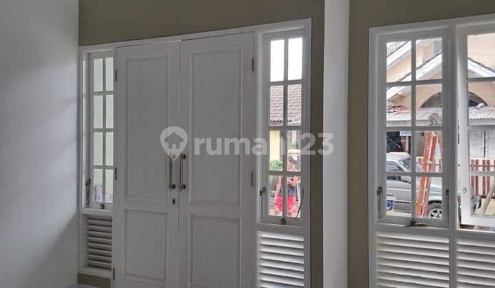 Rumah Cantik Siap Huni di Bsd, Tangerang Selatan