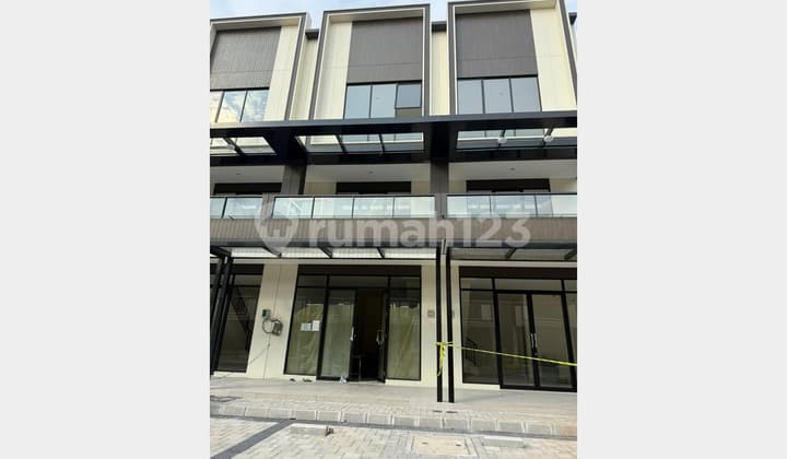 Ruko Sorrento 3 Lantai di Gading Serpong Tangerang Akses Mudah