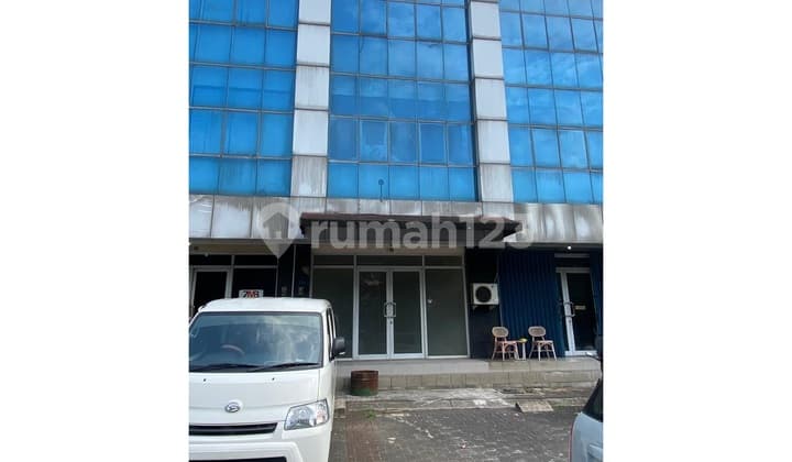 3-Storey Tekno Boulevard Shophouse in BSD, South Tangerang