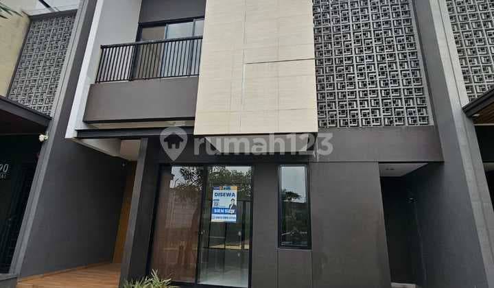 Rumah Bagus di Cluster Eldora Suvarna Sutera, Tangerang