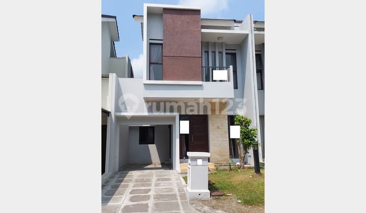 Rumah Nyaman Asri di Cluster Newton Summarecon Gading Serpong, Tangerang