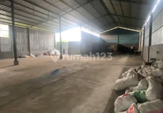 Warehouse for Sale Cheap in Jambe, Tangerang