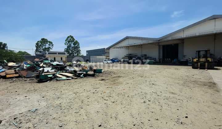 For quick and cheap sale: Warehouse in the gray zone, ready to use, near Bitung toll access, Tangerang.