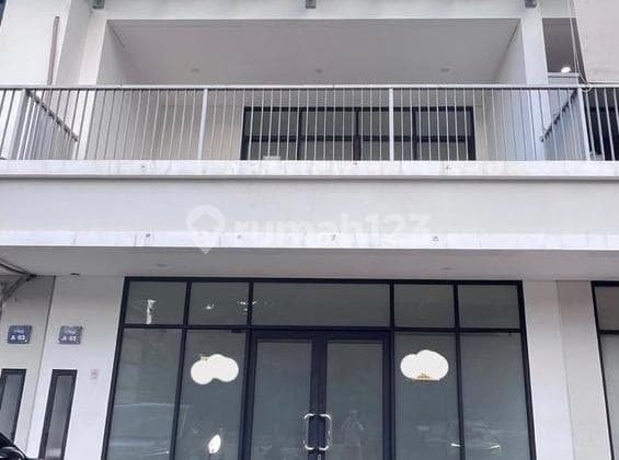 Rental of a Neat, Move-in Ready 3-Story Shop House on Boulevard UPJ Bintaro