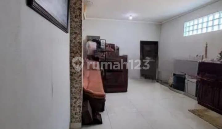 Ruko 3 Lantai Duri Kosambi Pinggir Jalan Utama