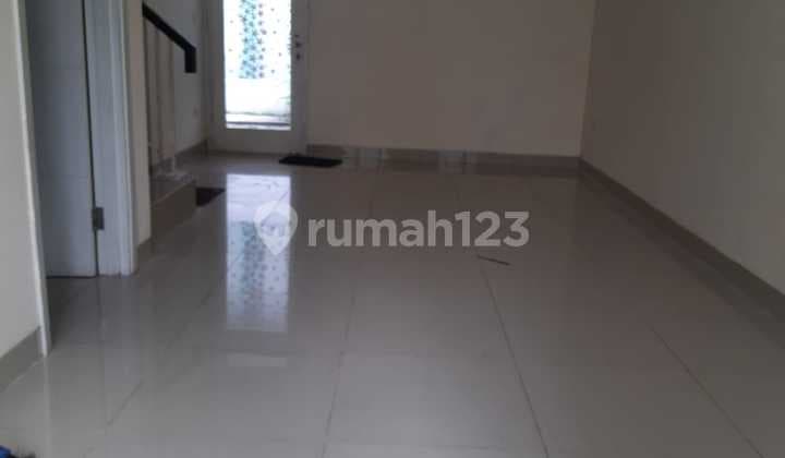 Rumah Siap Huni Greenlake City Cluster Amerika Latin Lokasi Strategis