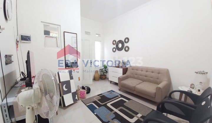 Rumah di Sewakan dengan Furnished di Oma Sulaiman Ampeldento Karangploso, 1 Kawasam dengan Nk Kafe.