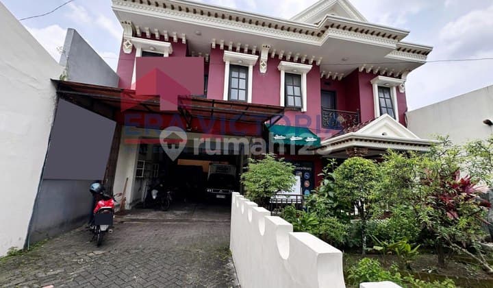 Dijual Rumah Area Blimbing Kawasan Sulfat, Rumah Sekaligus Toko Grosir dan Retail Beroperasi Sudah Lama, Harga Cukup Menarik.
