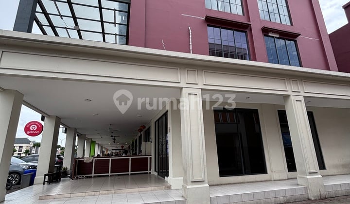 Disewakan Ruko Madison Hook Hadap Jalan Gading Serpong Siap Huni