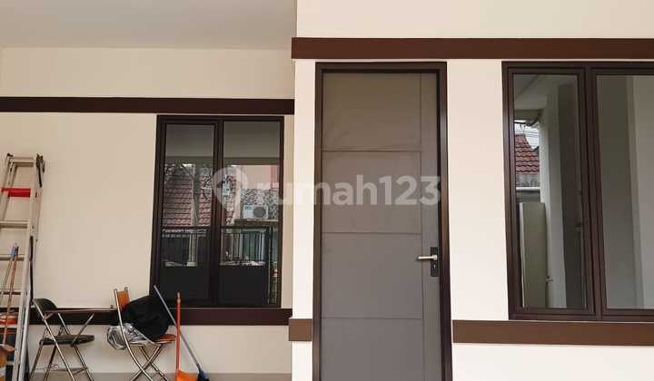 Rumah 2,5 Lantai Rapi Nyaman Siap Huni di Catalina Gading Serpong