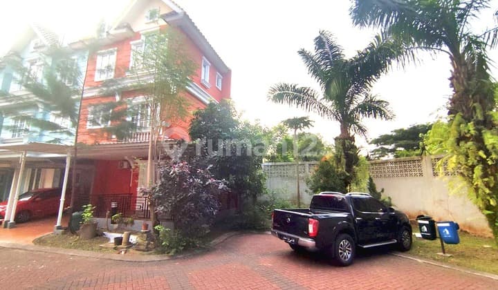 Dijual Rumah Hook Omaha Village Gading Serpong 3 Lantai Siap Huni