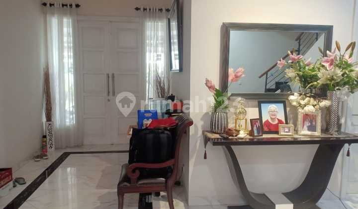 Rumah Mewah 2,5 Lantai Siap Huni Full Furnished Pondok Hijau Golf