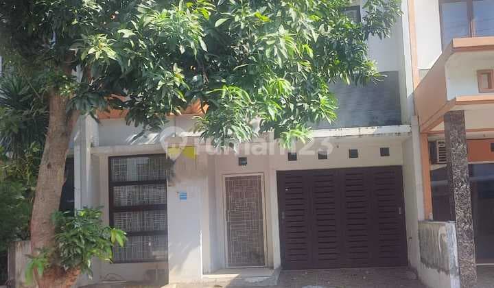 Rumah 2 Lantai Siap Huni di Cluster Madrid Palem Semi Karawaci