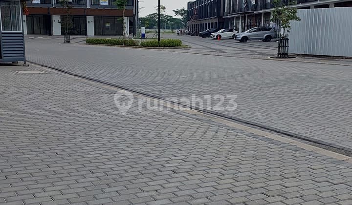 Dijual Ruko Hampton Promenade Gading Serpong 3 Lantai Depan Anchor Tenant
