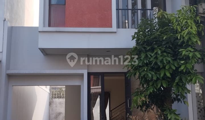 Kontrakan Rumah Newton 2LT Siap Huni Rapi Depan Kampus UMN & SDC