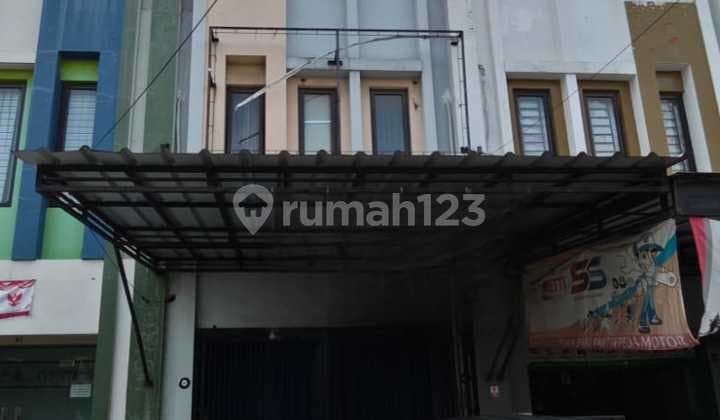 Ruko 2 Lantai Siap Huni Di Taman Royal 1 Cocok Untuk Usaha