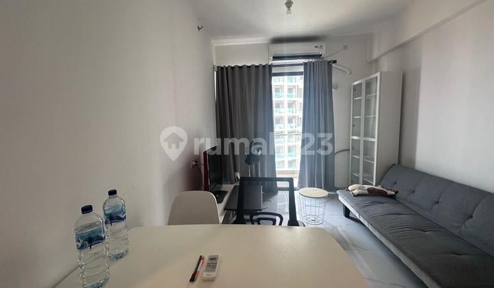 Apartment 2 BR Bagus Siap Huni Furnished Apartment Sky House Bsd.