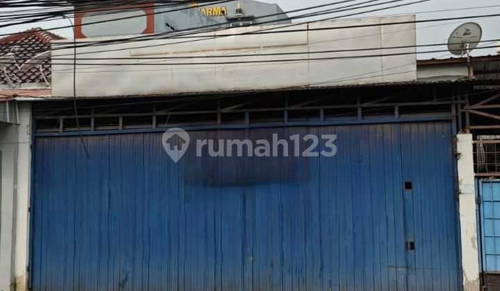 Bangunan Ruang Usaha Bagus Di Imam Bonjol Tangerang Pinggir Jalan