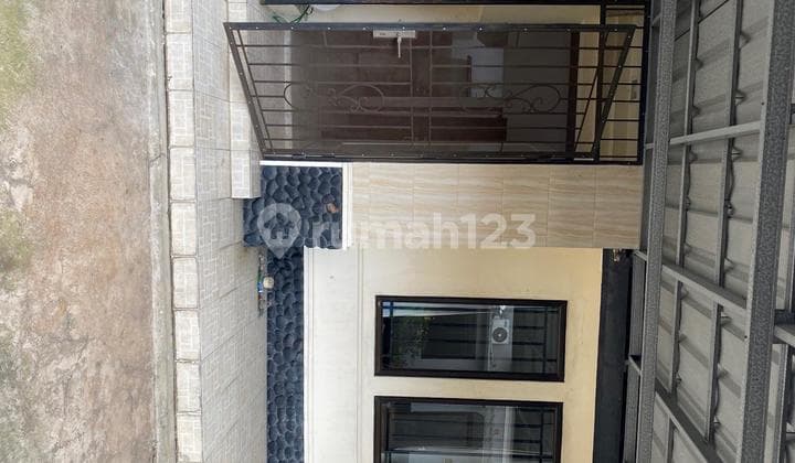 Nice House Furnished Strategic Taman Ubud Loka Lippo Karawaci