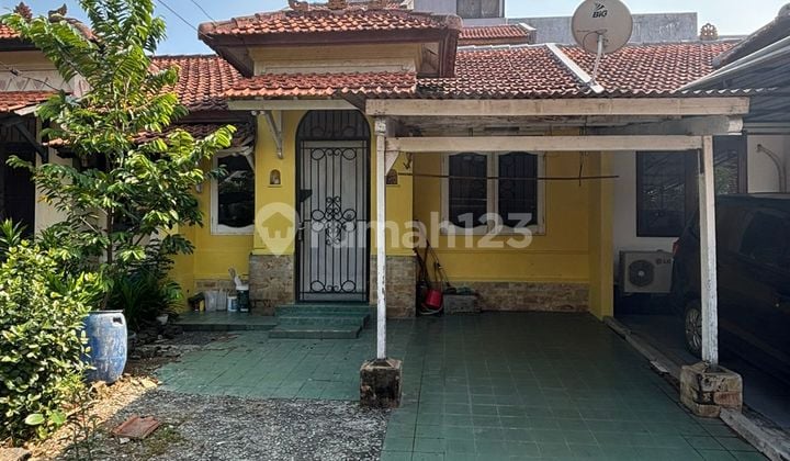 Nice House Ready to Occupy Strategically Located in Taman Ubud Permai Lippo Karawaci