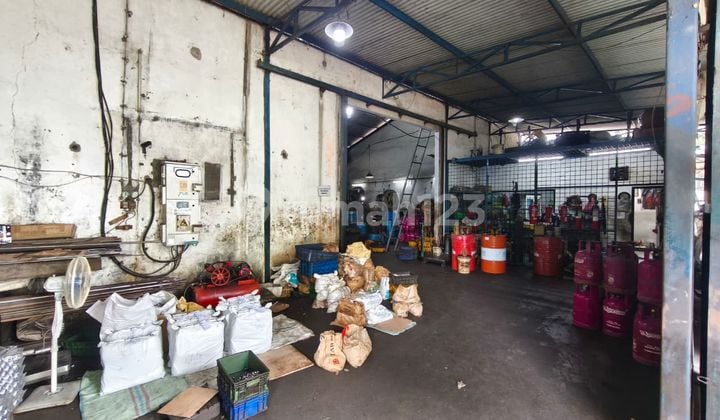 Pabrik Siap Pakai di Sepatan 800m² SHM Akses 40ft Jalan Utama
