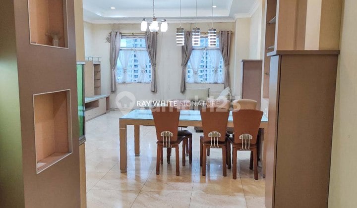 Dijual Apartemen Belleza yang Strategis dan Terawat di area Permata Hijau, Jakarta Selatan