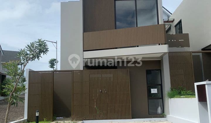 Dijual Ready Unit Minimalis Modern LT 105m2 KT 3 jalan Damara Puri Gading Jimbaran