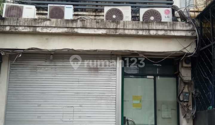 Harus Terjual Ruko Bekas Bank di Tlogomas, Malang, Kondisi Bagus, Harga Nego