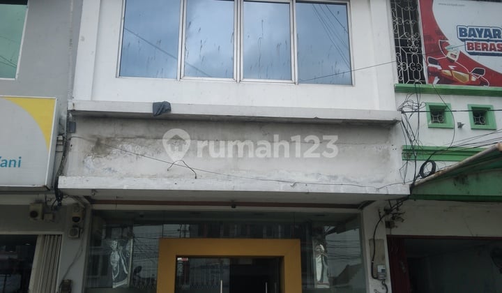 Harus Terjual Ruko Bekas Bank 2 Lantai di Cikampek, Strategis, Harga Nego