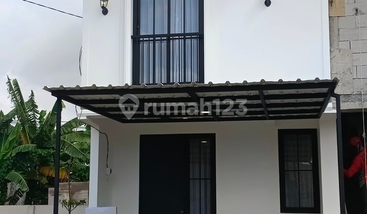 Rumah American Style 2 Lantai Rungkut Surabaya Cicilan KPR Mulai 2 Jutaan