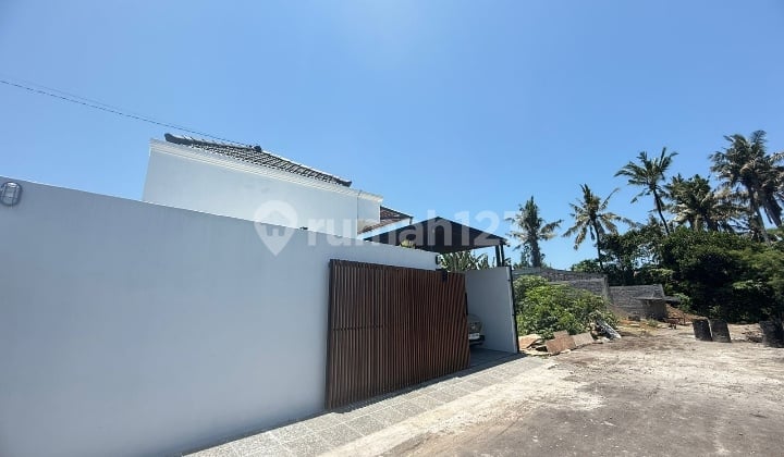 For Sale Brand New Villa with Rice Field View Near Saba Beach, Saba Pering Gianyar Location
