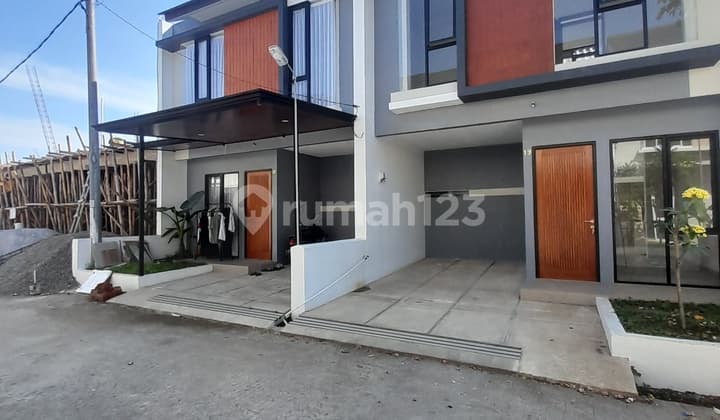 Rumah Baru 2 Lantai Siap Huni Di Margahayu Raya Kota Bandung