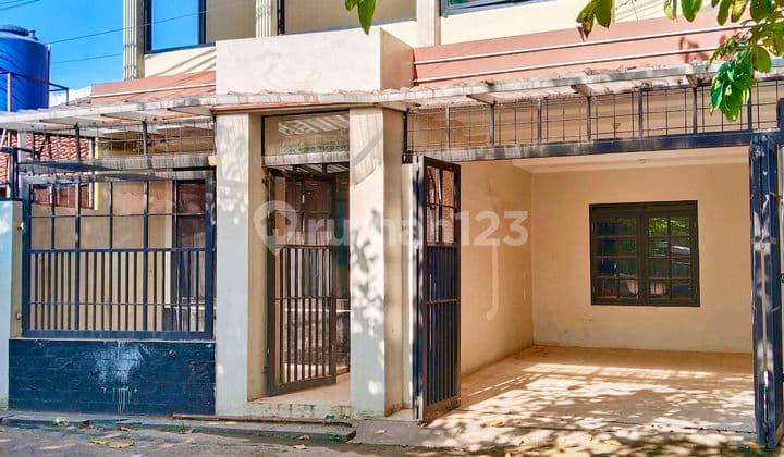 Jual Cepat! Rumah Terawat Cocok untuk Kantor Diturangga Dekat Tsm