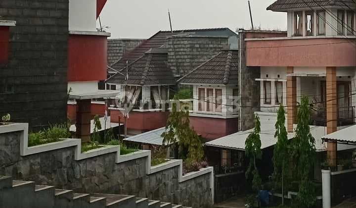 Rumah Sejuk View Romantis Di Dago Bandung