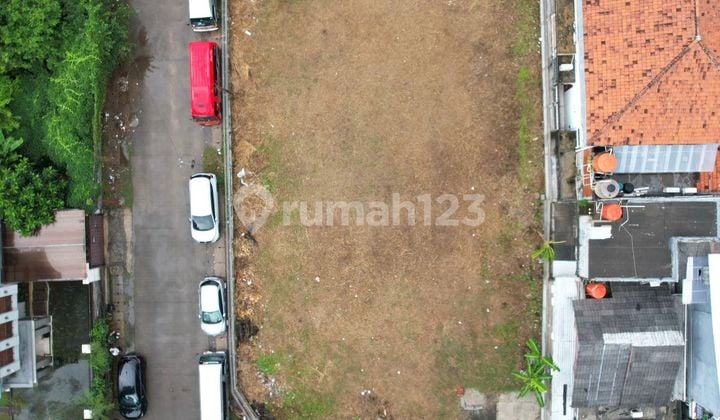 Corner Plot Kebayoran Baru - 613 M² | Near Senopati & Wijaya | Freehold Title
