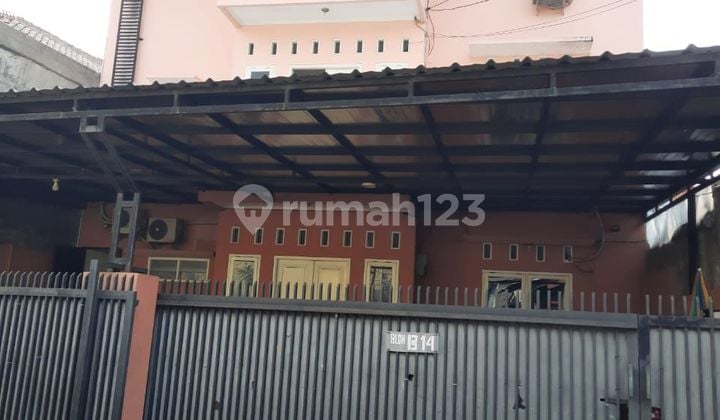 Dijual Rumah Kost Aktif 3 Lantai Rawamangun - 14+1 Kamar | Parkir Luas | SHM