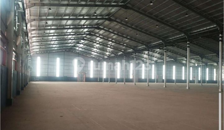 Disewakan Gudang Besar Marunda Center Jakarta Utara | Dock Leveler 5 Unit | Ceiling 10,5 M