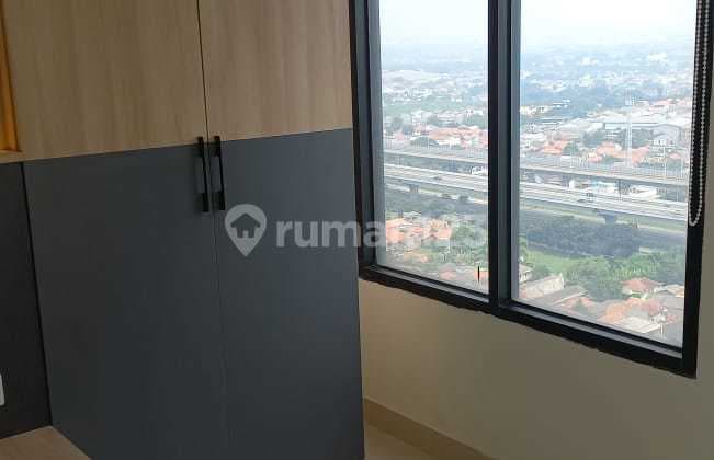 Disewakan Apartemen Furnish dan Strategis di Chadtone Cikarang