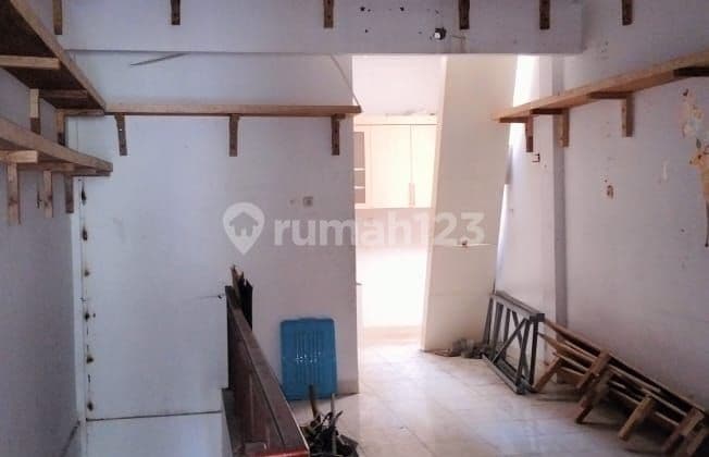 Ruko 2,5 lt Taman Surya 5 (Uk 4x17 m2)