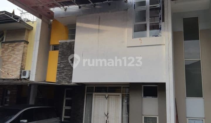 For Sale Golf Lake Resident House