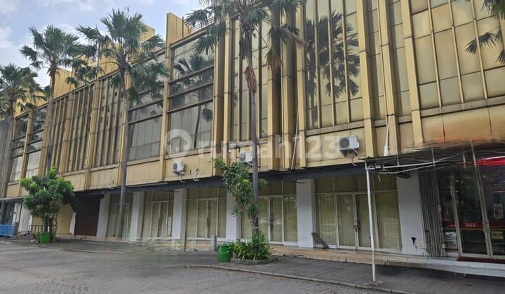 Ruko Gandeng 5 Unit Golf Lake Residence