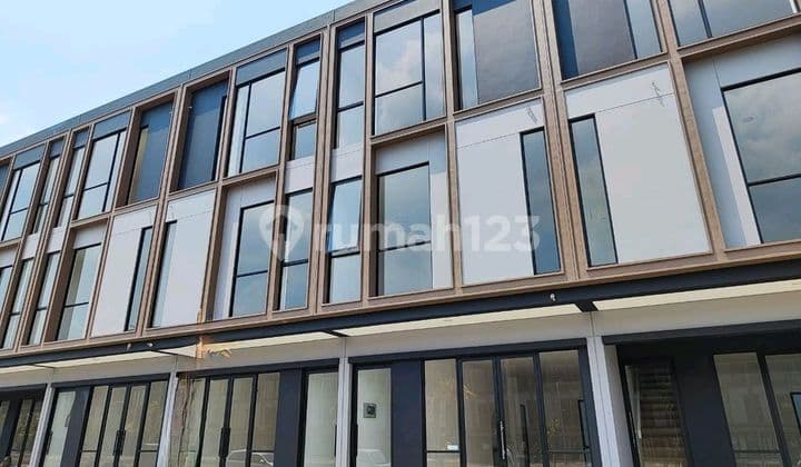 Disewakan Ruko Baru Park Serpong