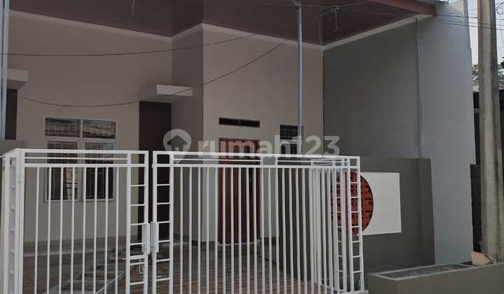 Rumah Baru Siap Huni Di Lokasi Yg Strategis Bulevar Hijau