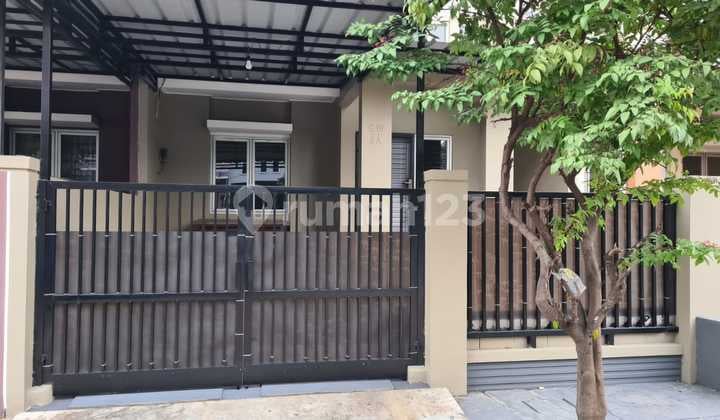 Dijual Rumah di Bulevar Hijau, Medan Satria, Kota Bekasi