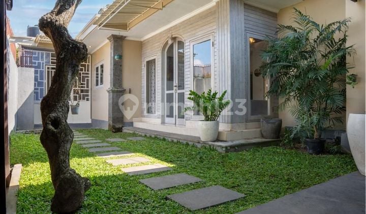 TOP DEAL FOR SALE VILLA IN SANUR SOUTH DENPASAR LOCATION