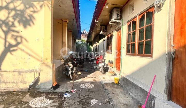 TOP DEAL FOR SALE BONUS BUILDING LAND IN SESETAN LOCATION, SOUTH DENPASAR