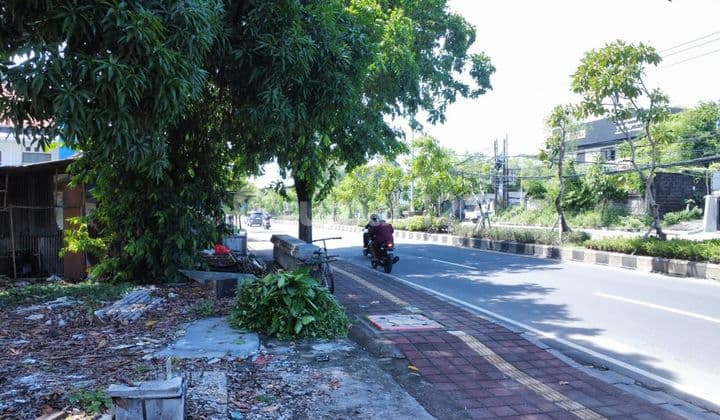SURE DEAL FOR SALE LAND BESIDE MAIN ROAD LOCATION BY PASS NGURAH RAI NUSA DUA KUTA SELATAN BADUNG