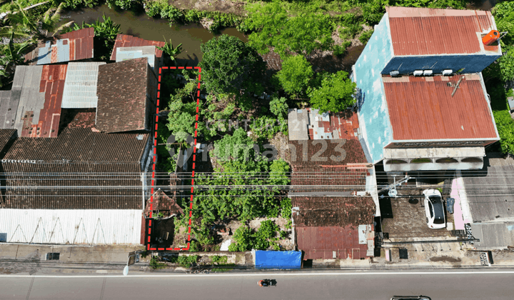 Tanah Luas 106 M2 Strategis Pinggir Jalan Di Jalan Kaliurang Km 9